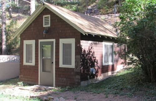 Cascade Cabin | Charming, historic, Creekside Cabin nestled at the base of Pikes Peak in Cascade