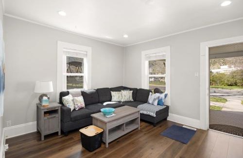 Glenwood Springs House | Charming, Historic! Walking Distance to Town!