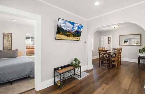Glenwood Springs House | Charming, Historic! Walking Distance to Town!