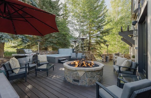Avon House | Charming Mountain Home by InvitedHome | Dial-a-Ride to Ski, Hot Tub, Fire Pit