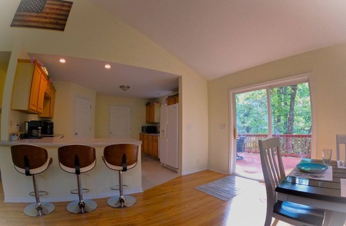 Camdenton House | Charming Private Setting Tree House, Fully Immersed In Nature On 2+ Acres