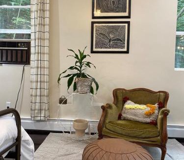 Mount Hope Villa | Charming Rustic Stone Cottage