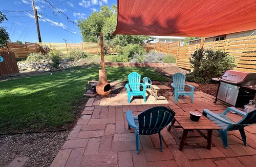 Cortez House | Charming southwestern home in downtown Cortez- 9mins to Mesa Verde