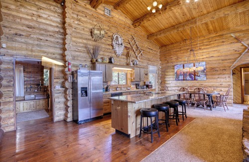 Timber Ridge Ranch House | Charming & Spacious Cabin With Breathtaking Mountain Views!