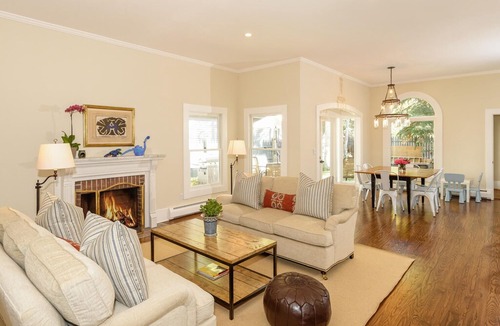 West End House | Charming Triangle Park Home - West End - Perfect Location for Summer & Winter!