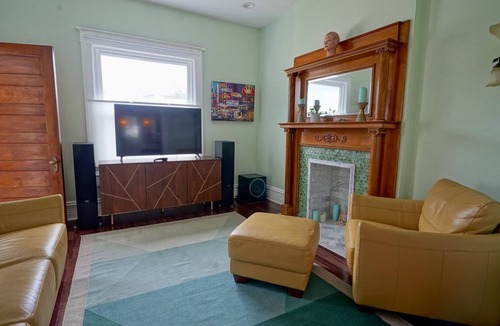 Cole House | Charming Vintage 1902 Home with loft suite and large outdoor area