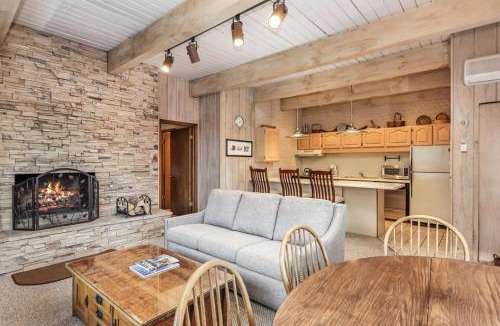 Aspen House | Chateau Dumont Unit 15, Spacious Top Floor Condo, Two Blocks from Aspen Mountain