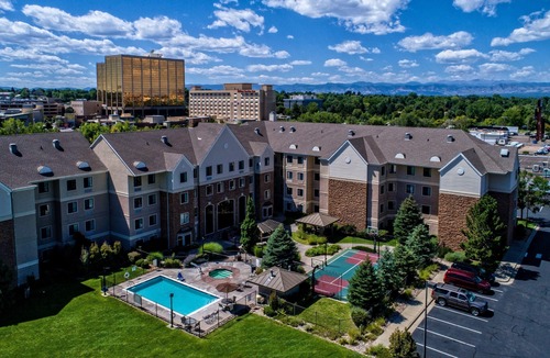 Glendale Condo | Cherry Creek Suite | Outdoor Pool, Hot Tub + Gym