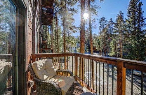 Warrior's Mark House | Chic 2BR Condo-Walk to Main St & Skiing