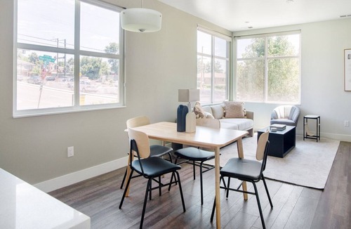 Cherry Creek Apartment | Chic Cherry Creek 3BR w/ W/D, next to Mall, by Blueground