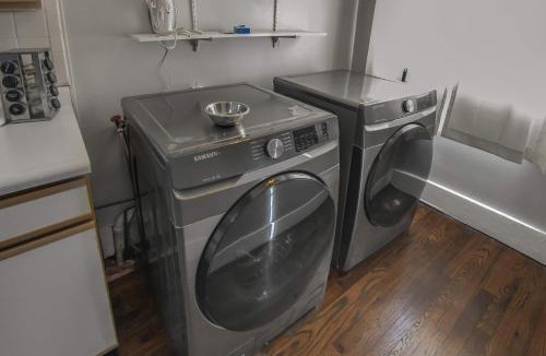 Congress Park House | Chic Denver Family Retreat Free Parking & Prime Location
