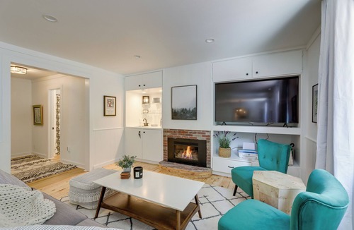 Redstone Cottage | Chic Redstone Historic District Vacation Rental!