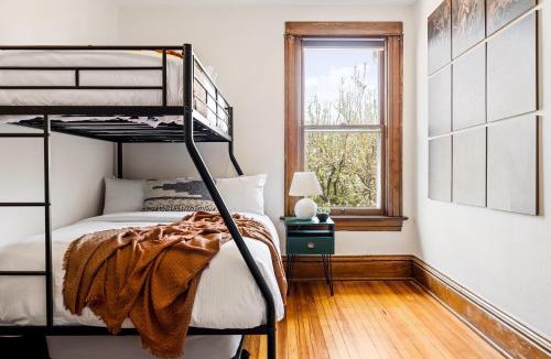 Cheesman Park House | Chic Victorian Manor - Sleeps 12 - Congress Park