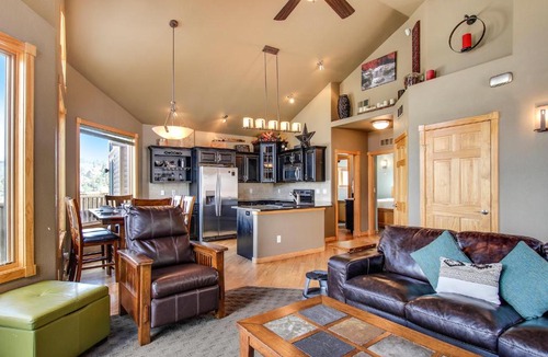 Estes Park Apartment | Chief Cheley Peak 40A Condo