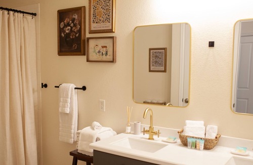 Charter Condo | Christmas availability!! Near Chatfield light display