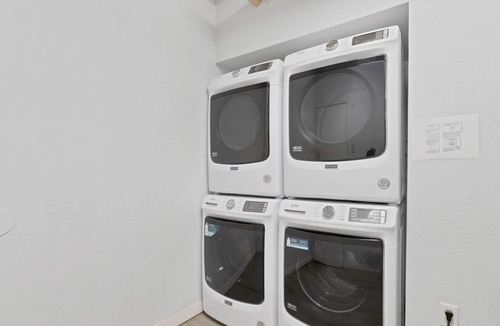 Downtown Denver Condo | City Oasis in Downtown Denver