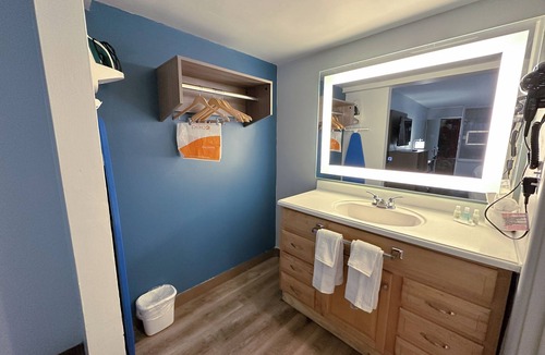 Fort Collins Hotel | Clarion Inn