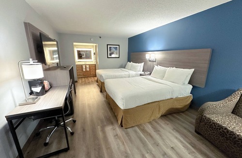 Fort Collins Hotel | Clarion Inn