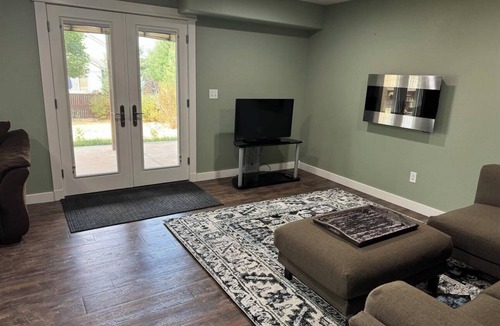 Loveland Apartment | Clean, safe, and private fully furnished 1-bedroom apartment in Loveland
