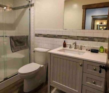 Historic District Bed & Breakfast | Clear Creek Inn