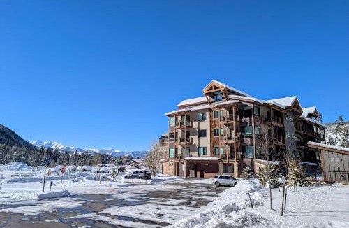 Lakeside Village House | Clearwater Lofts Bldg 2 205 by SummitCove Lodging