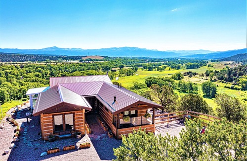 Salida House | Cliffside Home at Shaw's River Ranch with some of the best views on the planet.