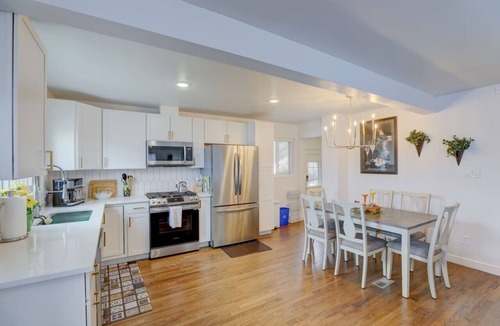 Northglenn House | Close to DT Denver | Easy Access to Mtns! | Patio