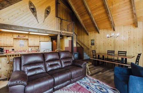 San Juan River Village Cabin | Close to Wolf Creek, Fish San Juan River, Escape the Crowds