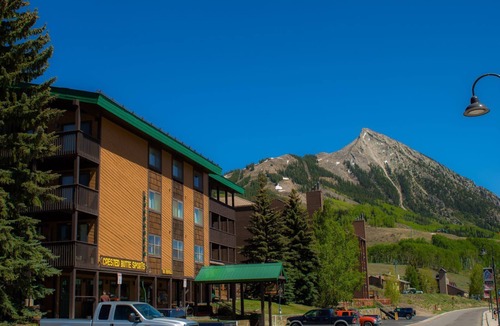 Crested Mountain Village Condo | Close Walk to Slopes, Great views, Hot Tub