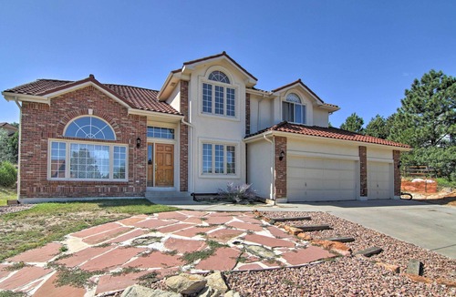 Northwest Colorado Springs Apartment | CO Springs Apartment < 6 Mi to Garden of the Gods!
