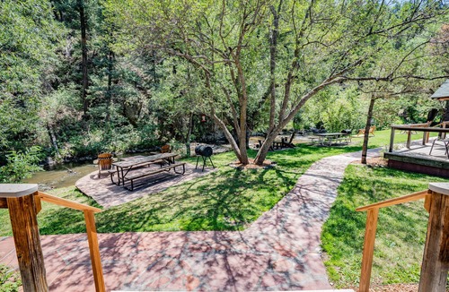 Evergreen Cabin | Colorado Bear Creek Cabin 7