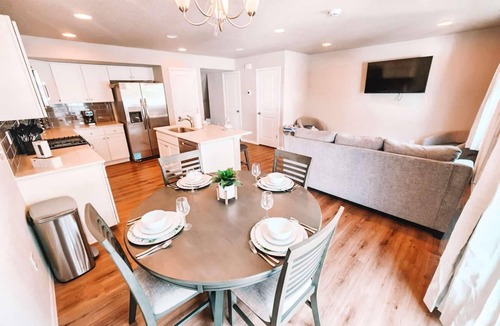 Southeast Colorado Springs House | Colorado Central Retreat Close to All Attractionsnn