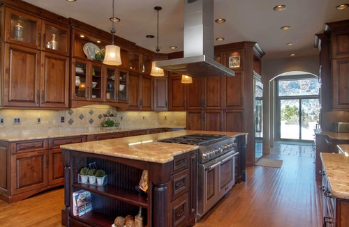 Monument House | Colorado Estate, INDOOR pool, perfect for family reunion, no weddings!