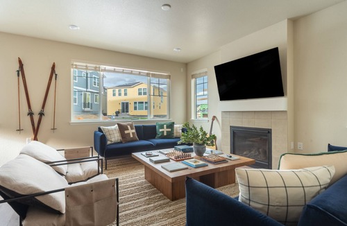 Superior House | Colorado Haven: 5bd - Pool & Foosball - 10min UCB