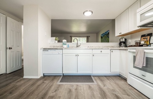 Cimarron Hills Condo | ⤃ Colorado Hideaway! 2 BR, 1.5 Bath w/AC Sleeps 6!