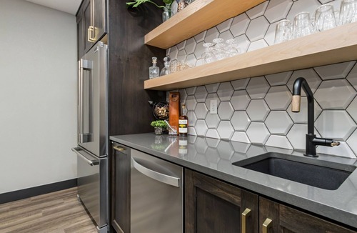 Loveland House | Colorado Modern Retreat w/King Beds, Pickleball