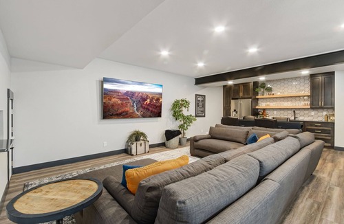 Loveland House | Colorado Modern Retreat w/King Beds, Pickleball