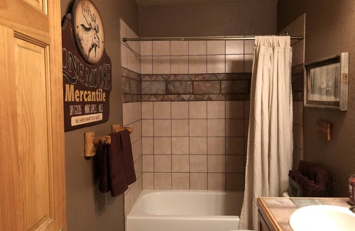 Shadow Mountain Cabin | Colorado Mountain Lodge with New Hot Tub
