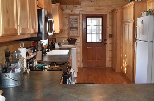 Alpine Village Cabin | Colorado Mountain Retreat