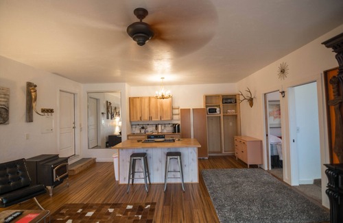 Clifton House | Colorado River Lake guest house animal sanctuary