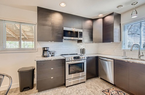 Northglenn House | Colorful Colorado Home: 5BR, 2BA - 20 min to Denver
