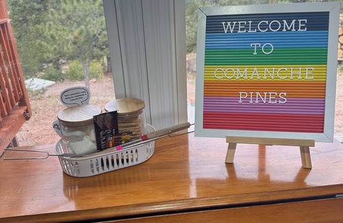 Florissant House | Comanche Pines Trio, A Multi-Unit Mountain Retreat with WIFI and A/C