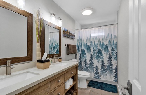 Pueblo West House | Comfort by the Lake in 4 Bedroom 2 Bath Home in Pueblo West, CO!