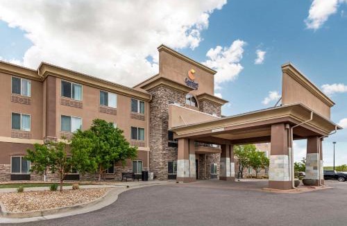 Brighton Hotel | Comfort Inn & Suites Brighton Denver NE Medical Center