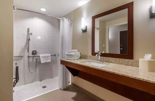 Sable Altura Chambers Hotel | Comfort Suites Denver near Anschutz Medical Campus
