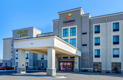 Sun Valley Hotel | Comfort Suites Near Denver Downtown