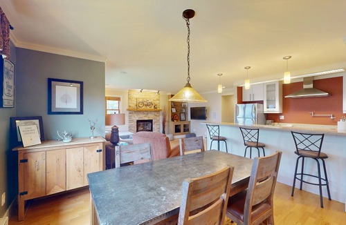 Steamboat Springs Condo | Comfortable and Welcoming Condo Near Lifts w/Shared Hot Tub, Free WiFi