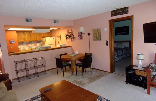 Frisco Condo | Comfortable/cozy Perfect for getting away from it all Close to Town Sleep 6
