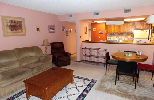 Frisco Condo | Comfortable/cozy Perfect for getting away from it all Close to Town Sleep 6