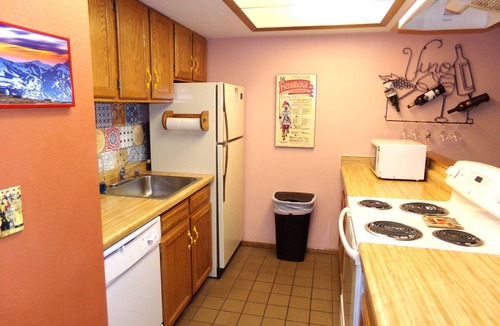 Frisco Condo | Comfortable/cozy Perfect for getting away from it all Close to Town Sleep 6